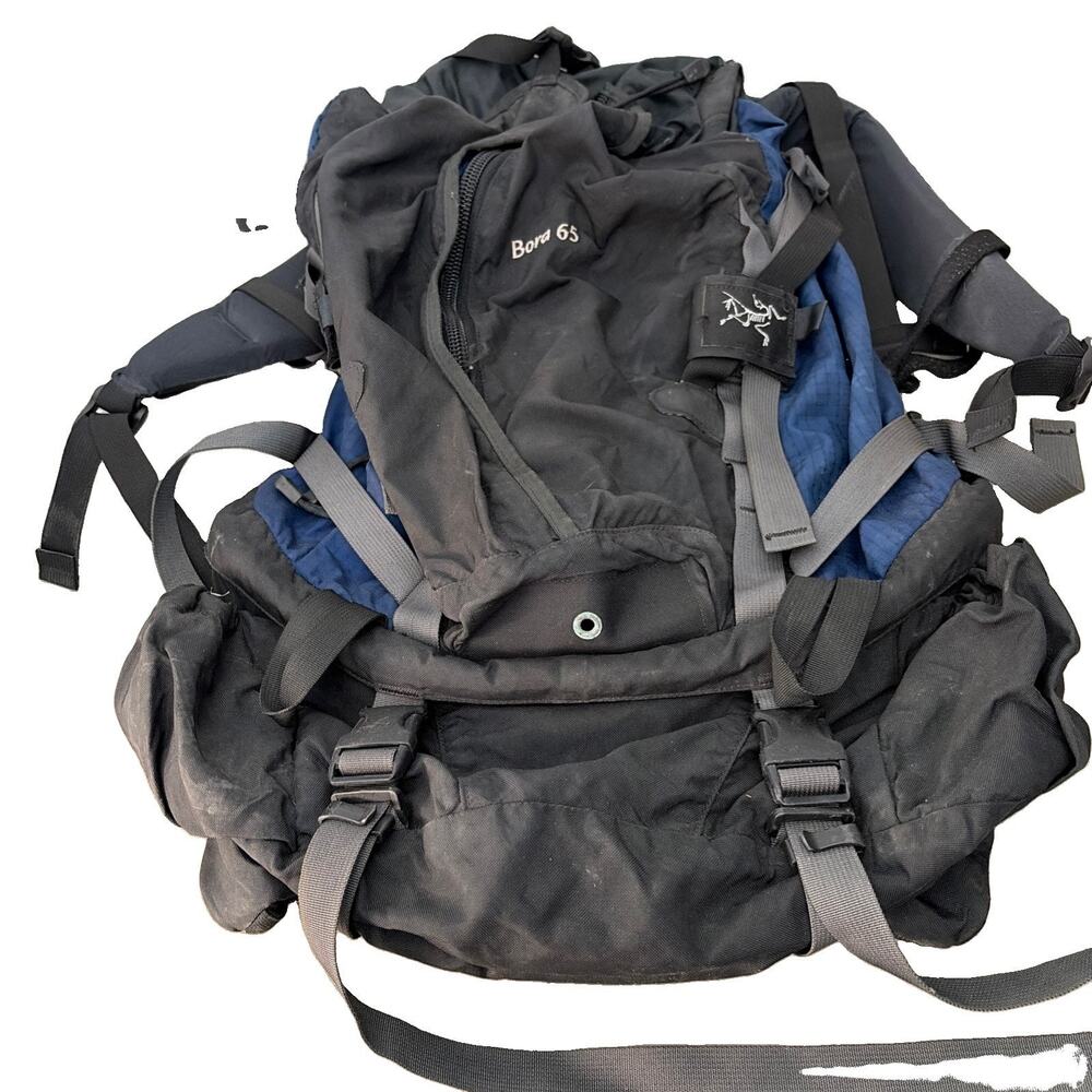 Arc'teryx Bora 65 Backpack Hiking Camping Internal Frame Black Blue Large Pack